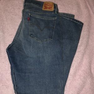 Levi’s 710 super skinny jeans